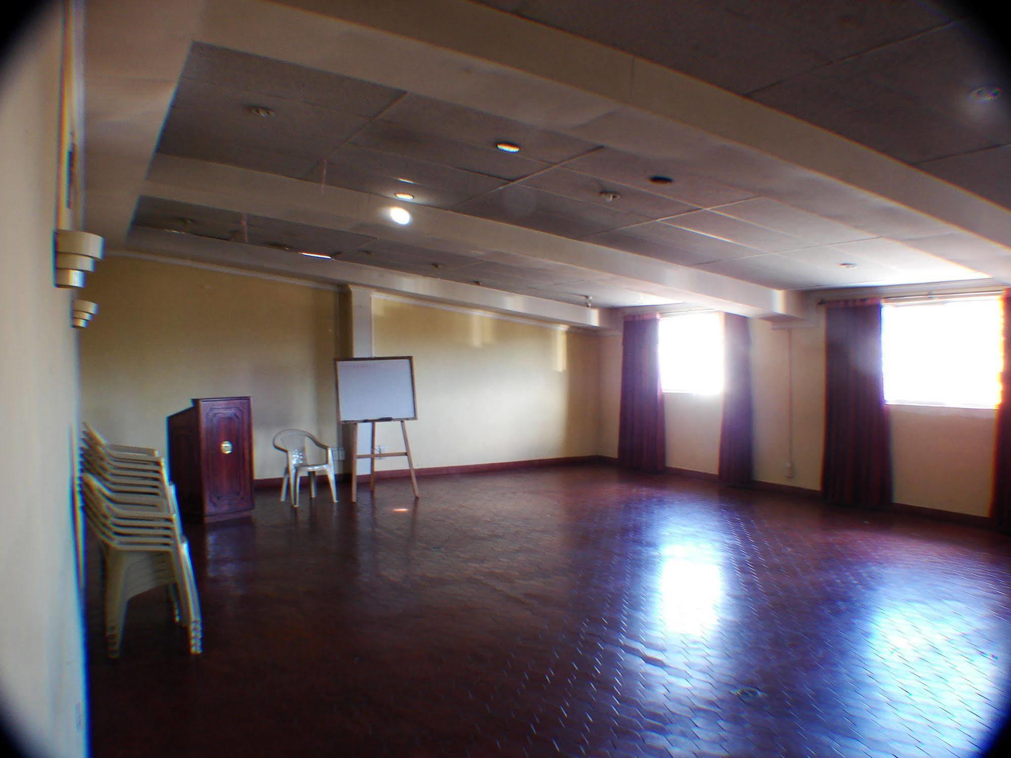 Hotel Ana Carolina Manizales Bagian luar foto
